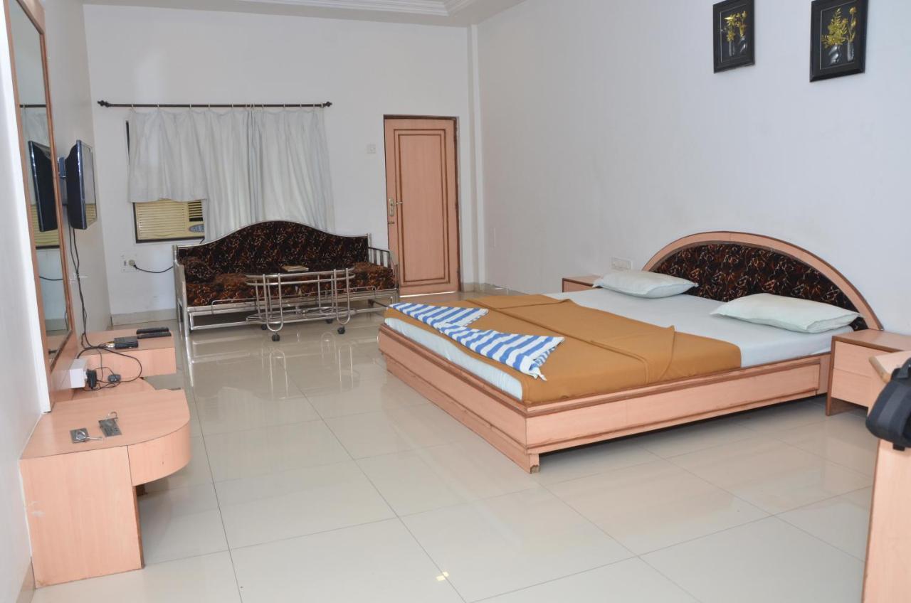 Golden Resort And Farm Nashik Exterior foto