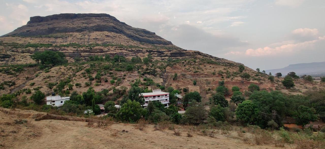 Golden Resort And Farm Nashik Exterior foto