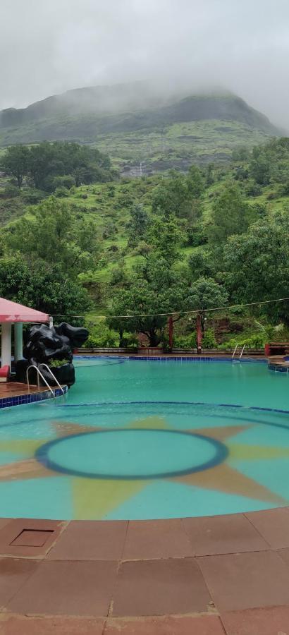 Golden Resort And Farm Nashik Exterior foto