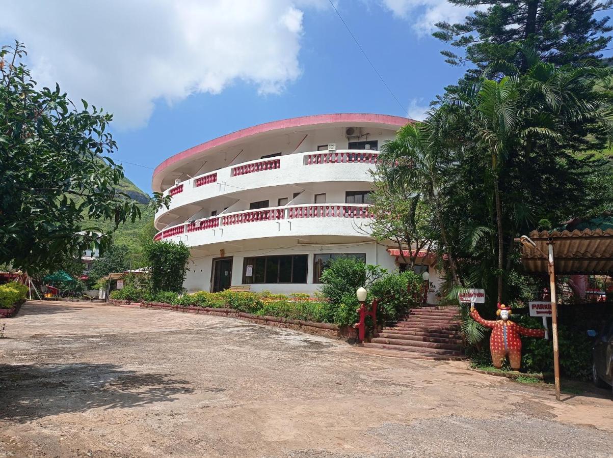 Golden Resort And Farm Nashik Exterior foto