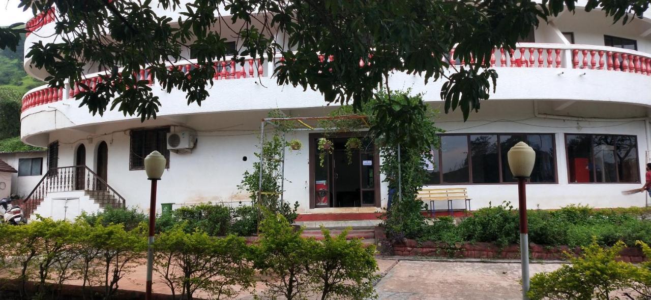 Golden Resort And Farm Nashik Exterior foto