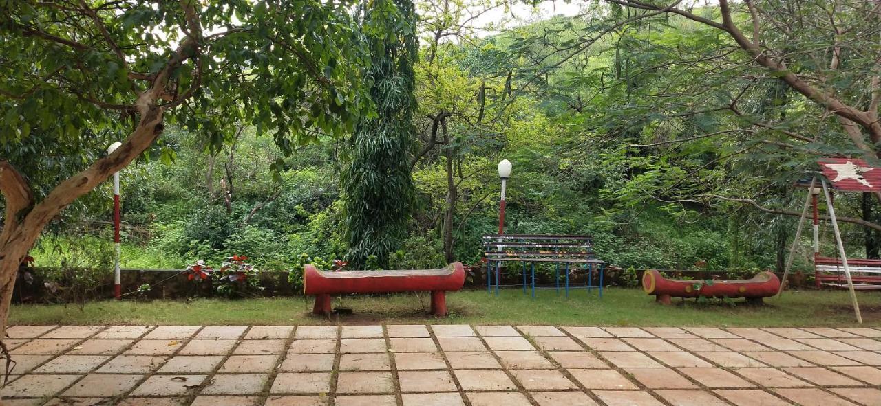 Golden Resort And Farm Nashik Exterior foto